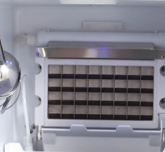 Blaze Built-In Outdoor Ice Maker Machine | Fine's Gas